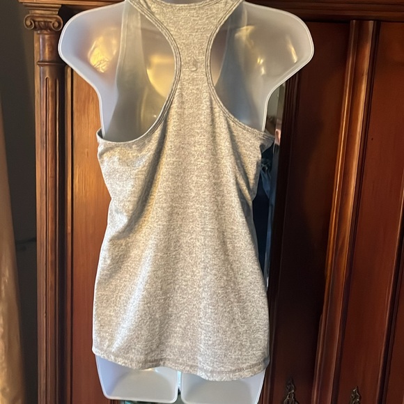 NWOT - Icyzone Racerback Tshirt - Picture 2 of 3